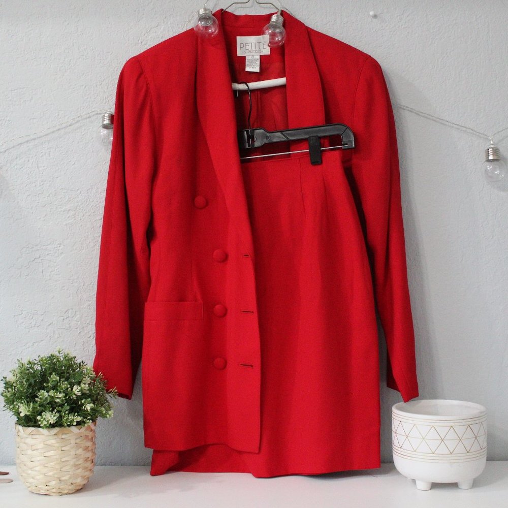 ⭐Sophisticate Red Skirt Suit